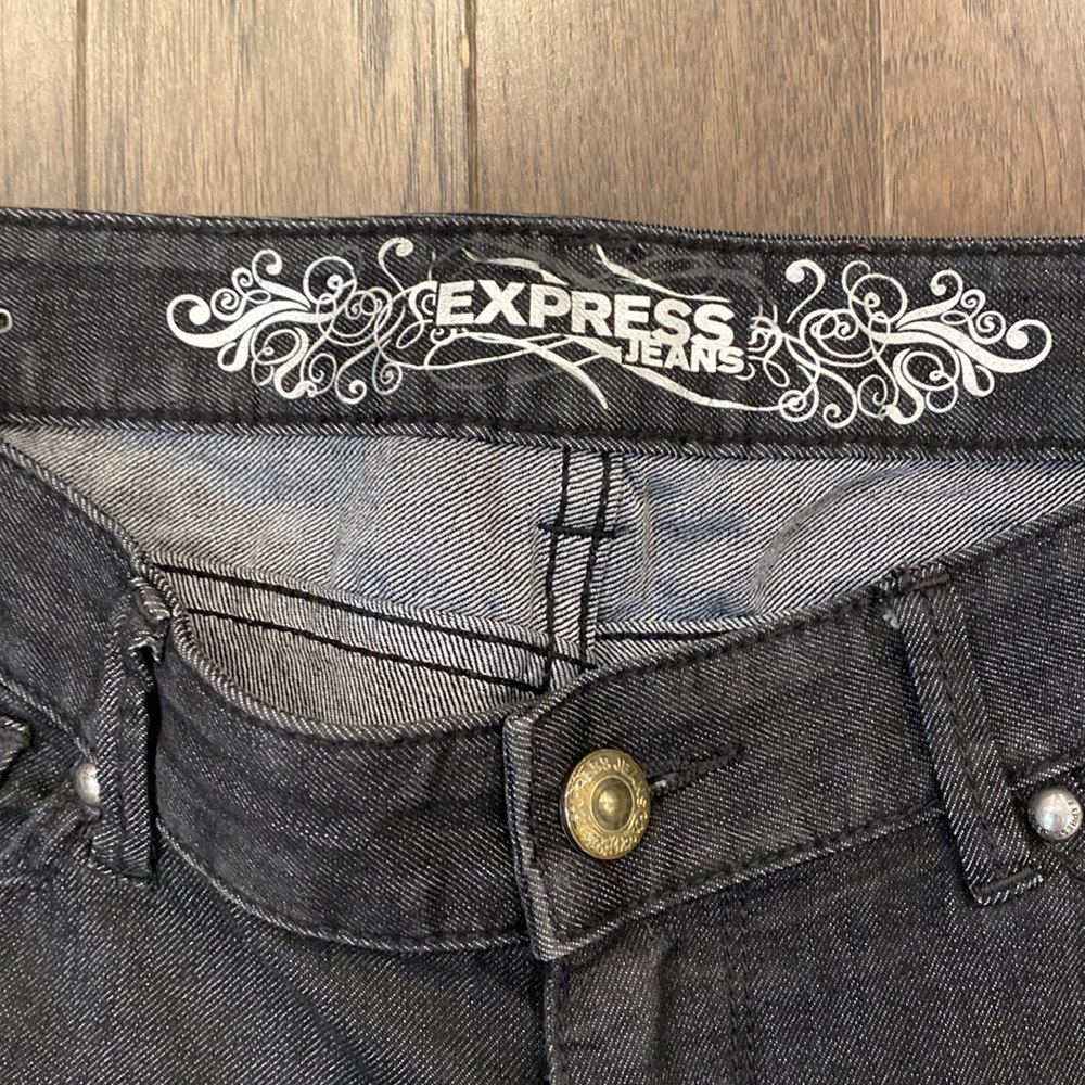 Express Jeans - Picture 4 of 6